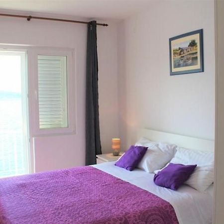 Apartment Antonio Primošten Екстериор снимка