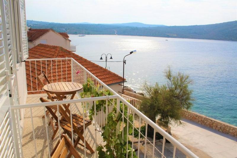 Apartment Antonio Primošten Екстериор снимка